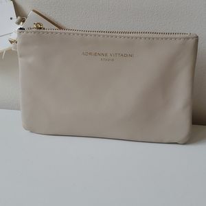 Adrienne vittadini charging wallet with RFID NWT